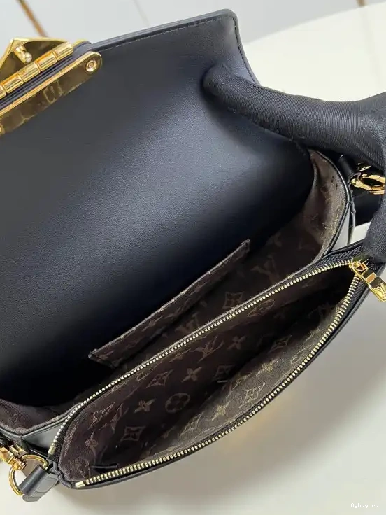 Louis SWING Vuitton 0429